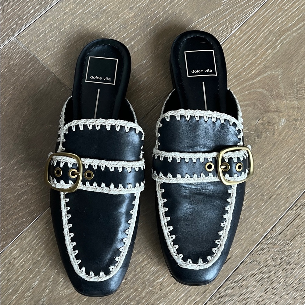 NWT Dolce Vita Santel Stitch Flats in black leather with Crochet Trim size 8.5